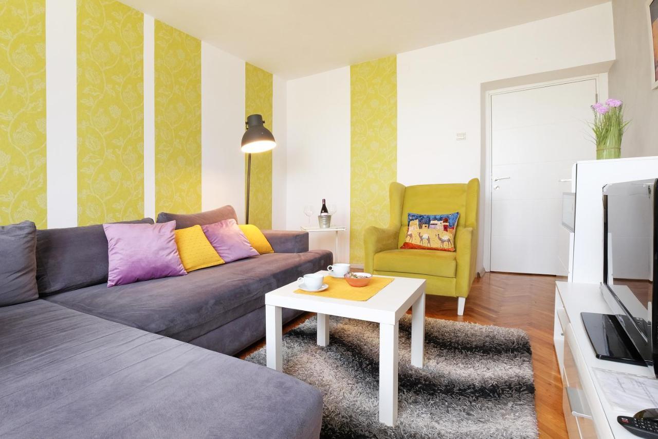 Apartment Paradise Fantasy เบลเกรด ภายนอก รูปภาพ
