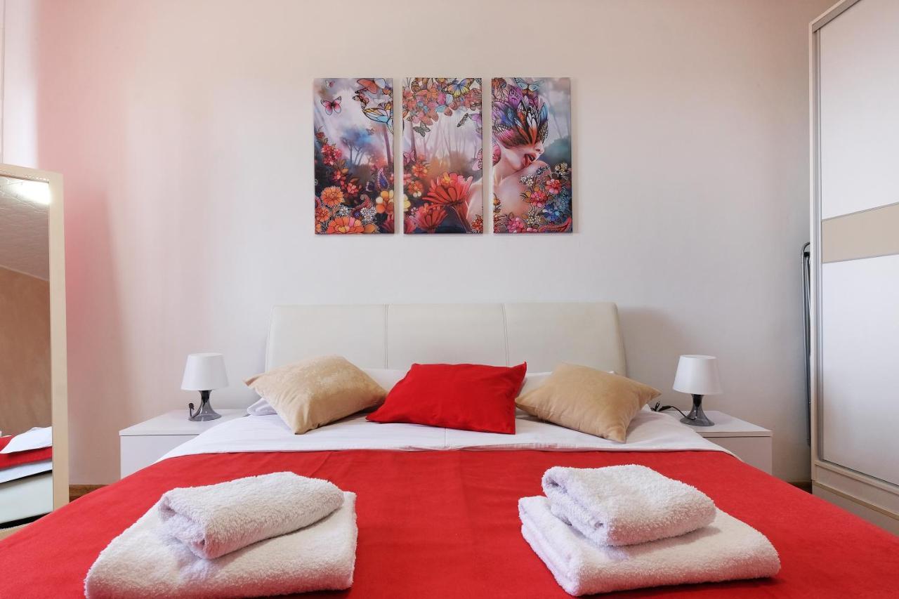Apartment Paradise Fantasy เบลเกรด ภายนอก รูปภาพ